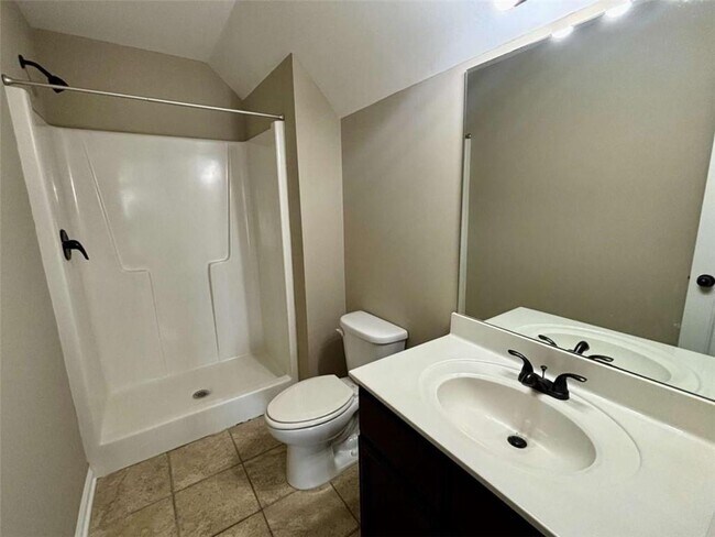 Building Photo - 4668 Hidden Creek Dr
