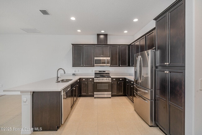 Building Photo - 2688 Avalonia Dr