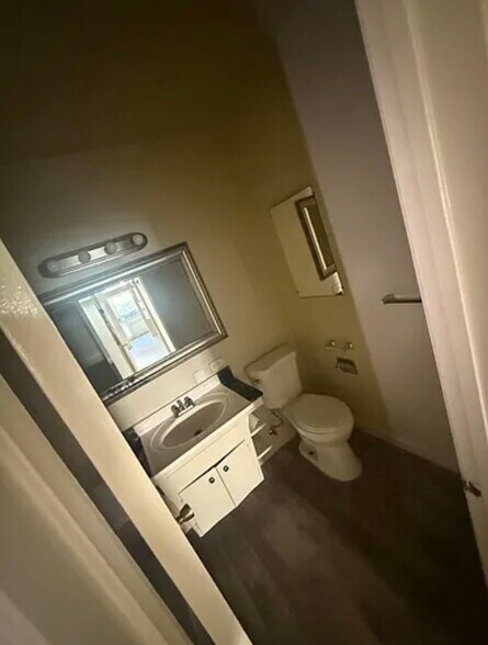 Hallway Restroom - 1148 W Huntington Dr