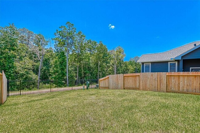 Building Photo - 580 Longleaf Pine Dr