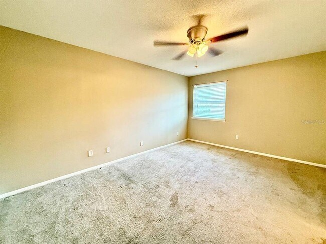 Building Photo - 7612 Camarina Calle