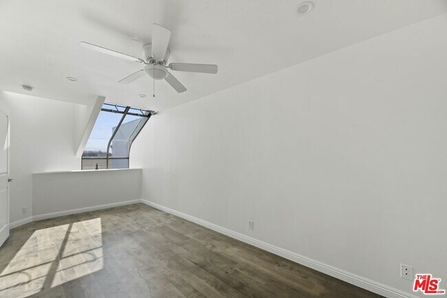 Building Photo - 29221 Heathercliff Rd