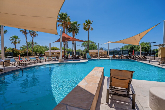 Building Photo - 1870 E Purple Martin Ln