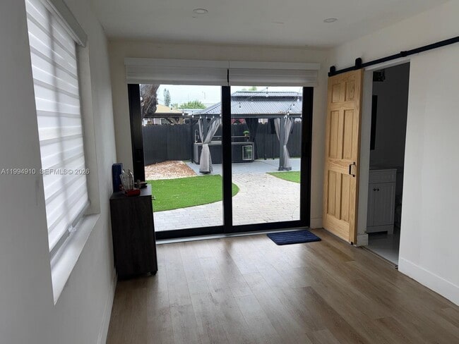 Building Photo - 6619 SW 2nd Ct