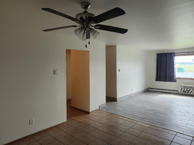 Building Photo - 4824 N 104th St