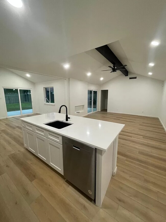 Building Photo - 9306 Hunters Trace