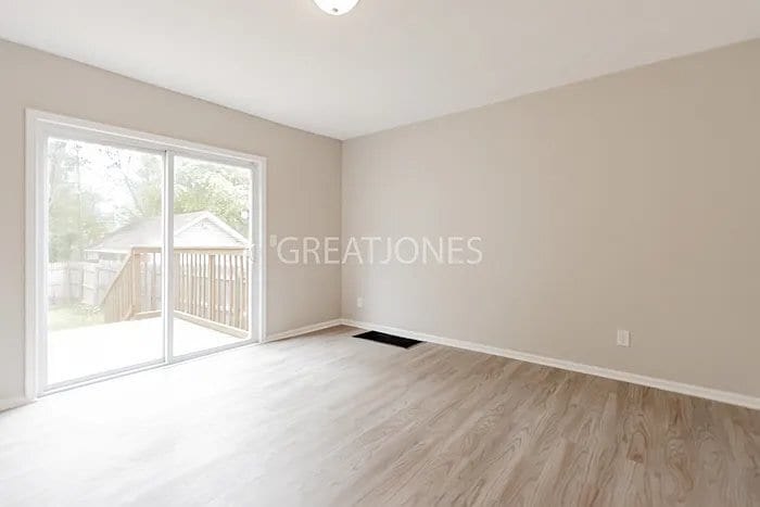 Building Photo - 1307 Nichol Ave
