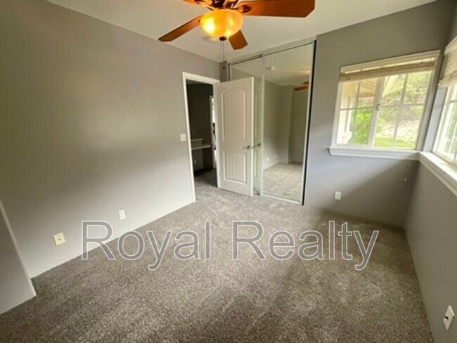 Building Photo - 87-2223 Pakeke Street