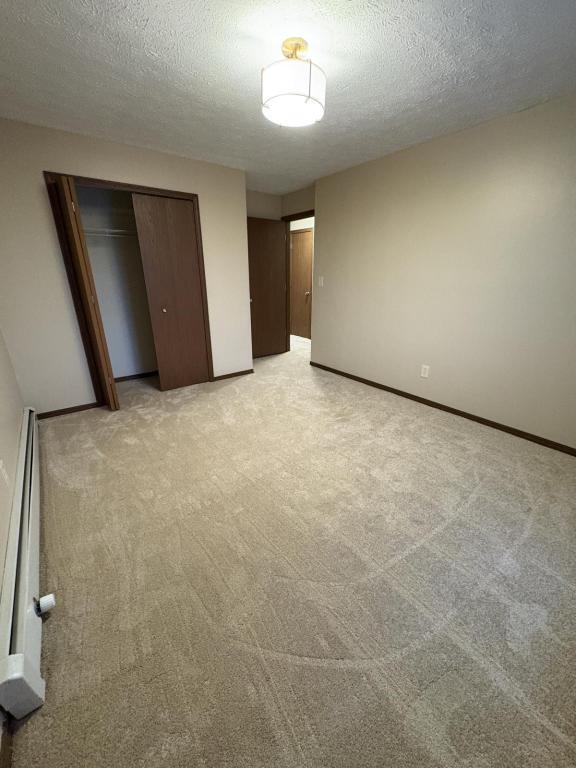 Building Photo - 66 Carter Cir