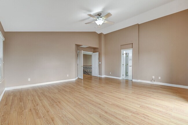 Building Photo - 2504 Antique Blossom Ave