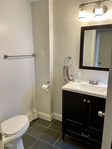 Building Photo - 349 Sumner St