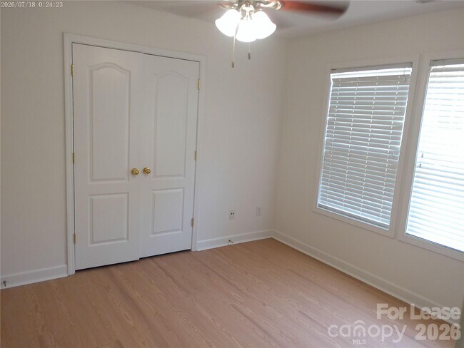 Building Photo - 12716 Cross Dale Dr