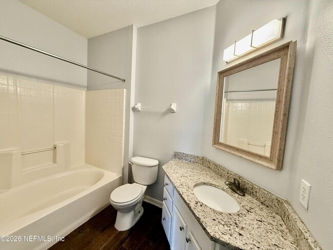 Building Photo - 7990 Baymeadows Cir E