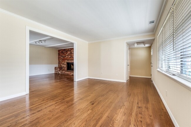 Building Photo - 10529 Yorkford Dr