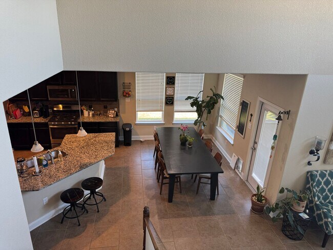 Building Photo - 517 Whittmen Ave