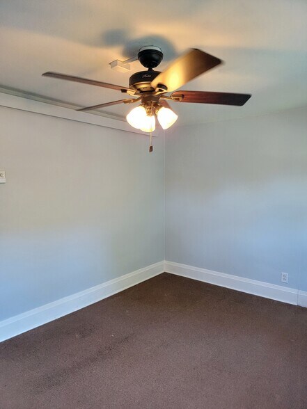 Livingroom - 117 2nd St N