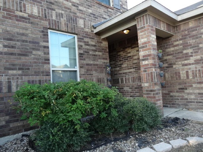 Building Photo - 4418 Windmill Run Dr