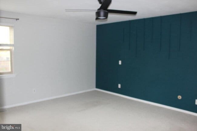 Building Photo - 252 Marble Ct