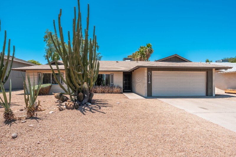 Building Photo - 5114 S Dorsey Ln