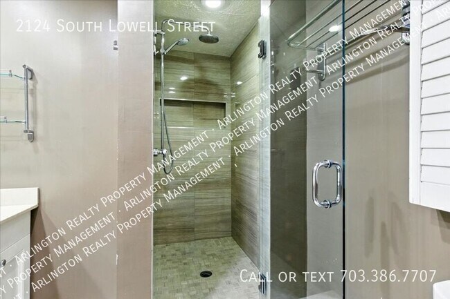 Building Photo - 2124 S Lowell St