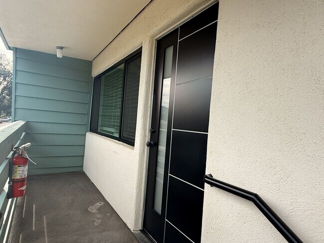 Building Photo - Charming 1-Bedroom Apartment in the Heart of Solvang