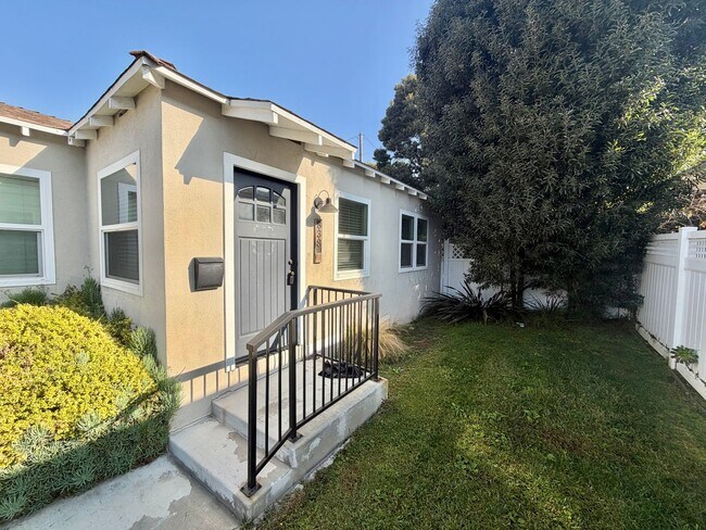 Primary Photo - Charming El Segundo Bungalow w/ In-Unit Laundry & Huge Backyard!