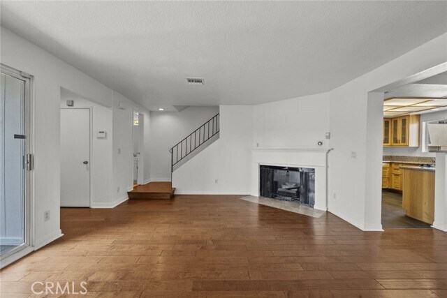 Building Photo - 18550 Hatteras St