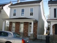 Building Photo - 124 Pershing Ave