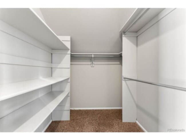 Building Photo - 7073 S Elm St