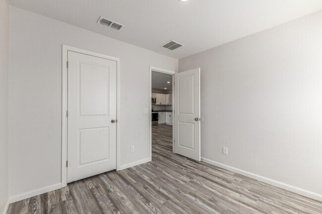 Building Photo - 14514 S Vera Cruz Rd