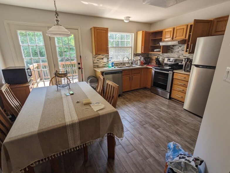 Building Photo - 1711 Vonnies View Ct