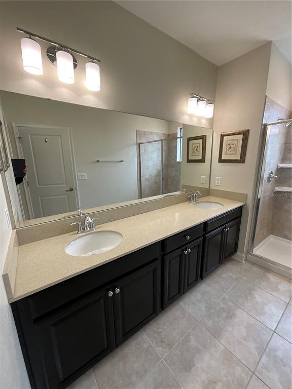 Building Photo - 8545 Zoeller Hills Dr