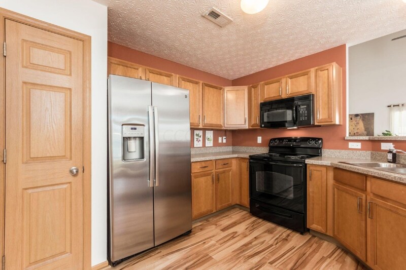 Building Photo - 5550 Spring River Ave