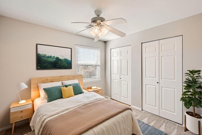 Building Photo - Must see 2 Bedroom 1 Bath in Castle Rock!!!