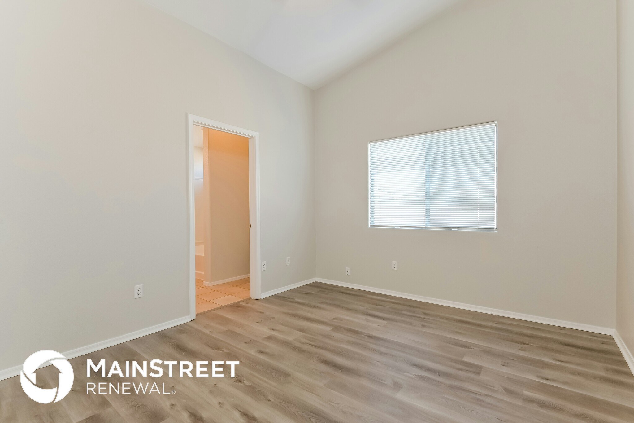 Building Photo - 7339 E Weeping Willow Dr