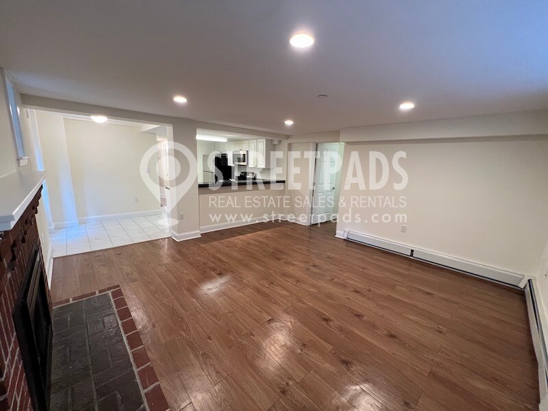 Building Photo - 55 Langdon St