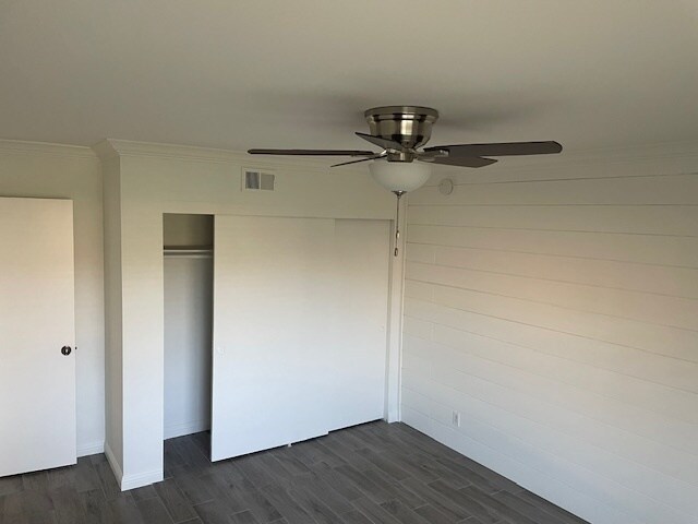 Building Photo - 8856 Sutter Cir