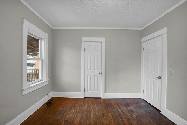 Building Photo - 1355 West Blvd