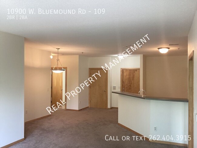 Building Photo - 10900 W Bluemound Rd