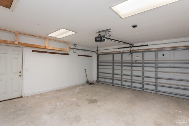Building Photo - 2008 Southwind Cir