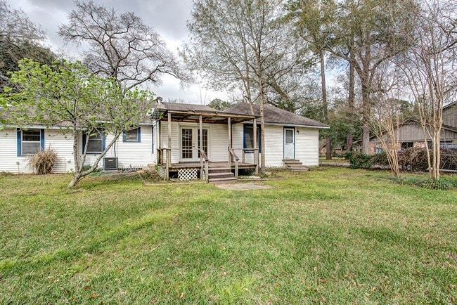 Building Photo - 505 Del Norte St