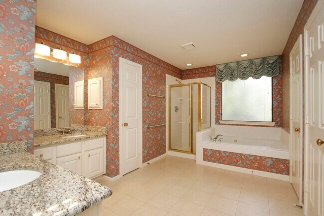 Building Photo - 13618 Shadow Falls Ct