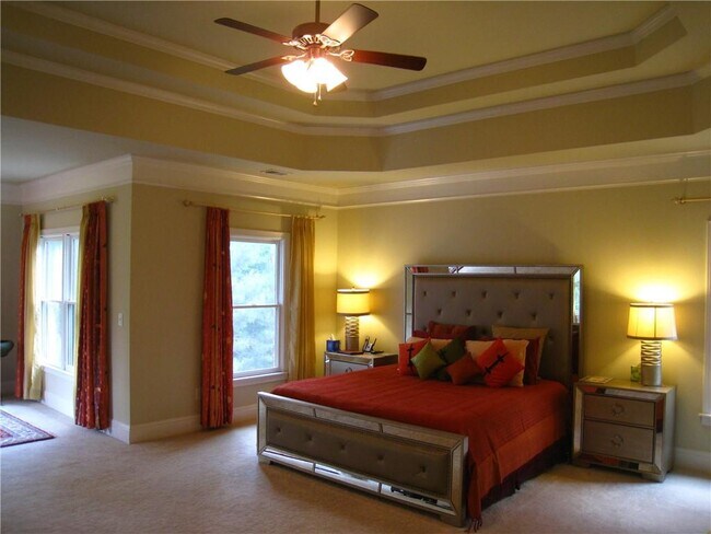 Building Photo - 9858 Talisman Dr