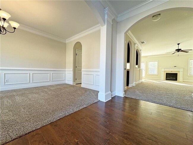 Building Photo - 2251 Chance Ln