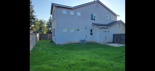 Building Photo - 3968 Colma Ave