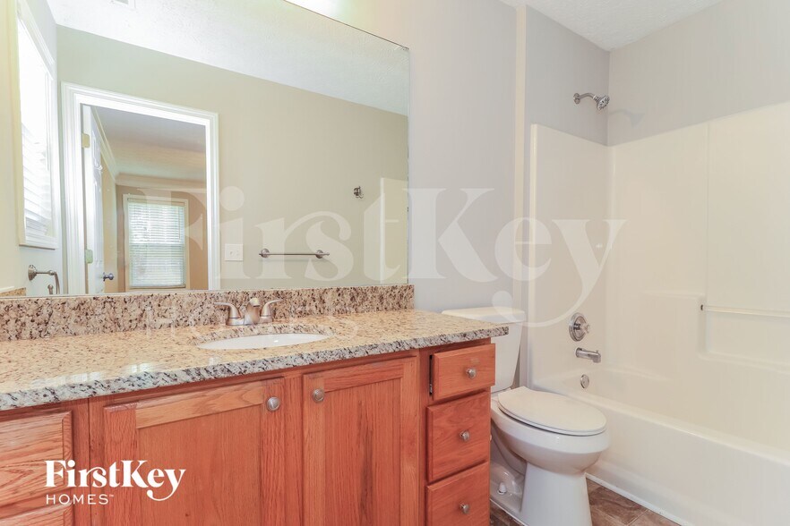 Building Photo - 347 Weatherstone Pl