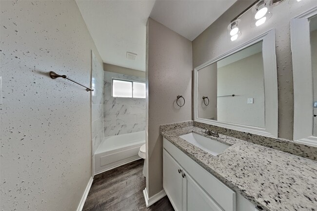Building Photo - 4223 Shady Village Ct