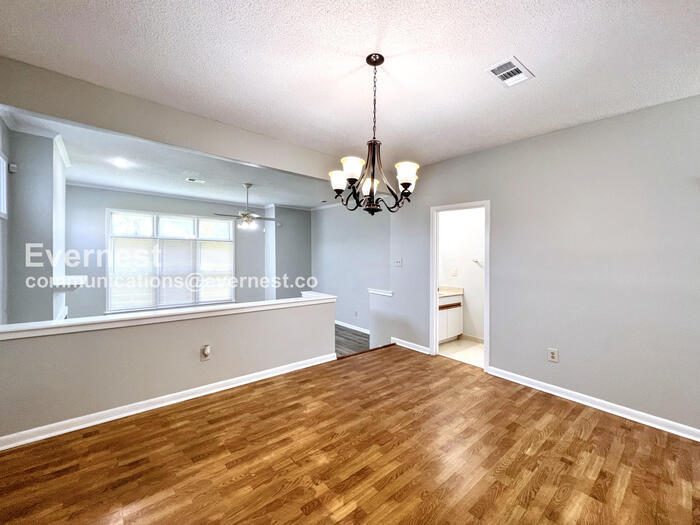 Building Photo - 5058 Pheasant Run Ln