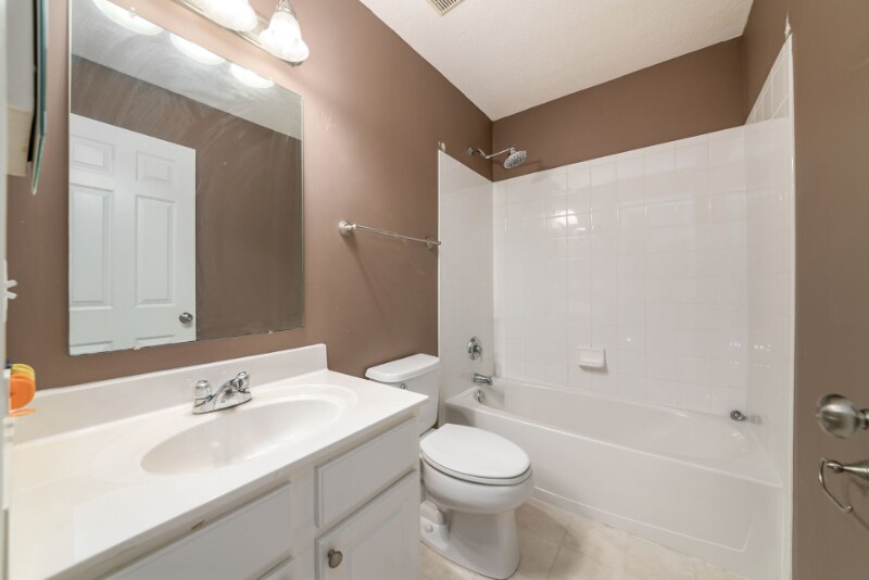Building Photo - 8607 Clover Glade Dr