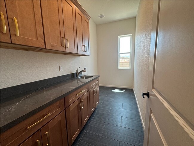 Building Photo - 3040 Fort Mojave Dr